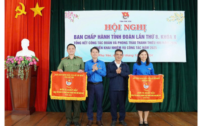 Thực hiện các công trình thanh niên chào mừng đại hội đảng