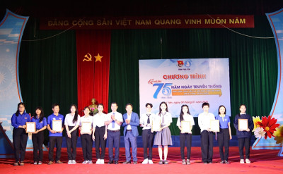 Xây dựng thế hệ học sinh, sinh viên đầy khát vọng